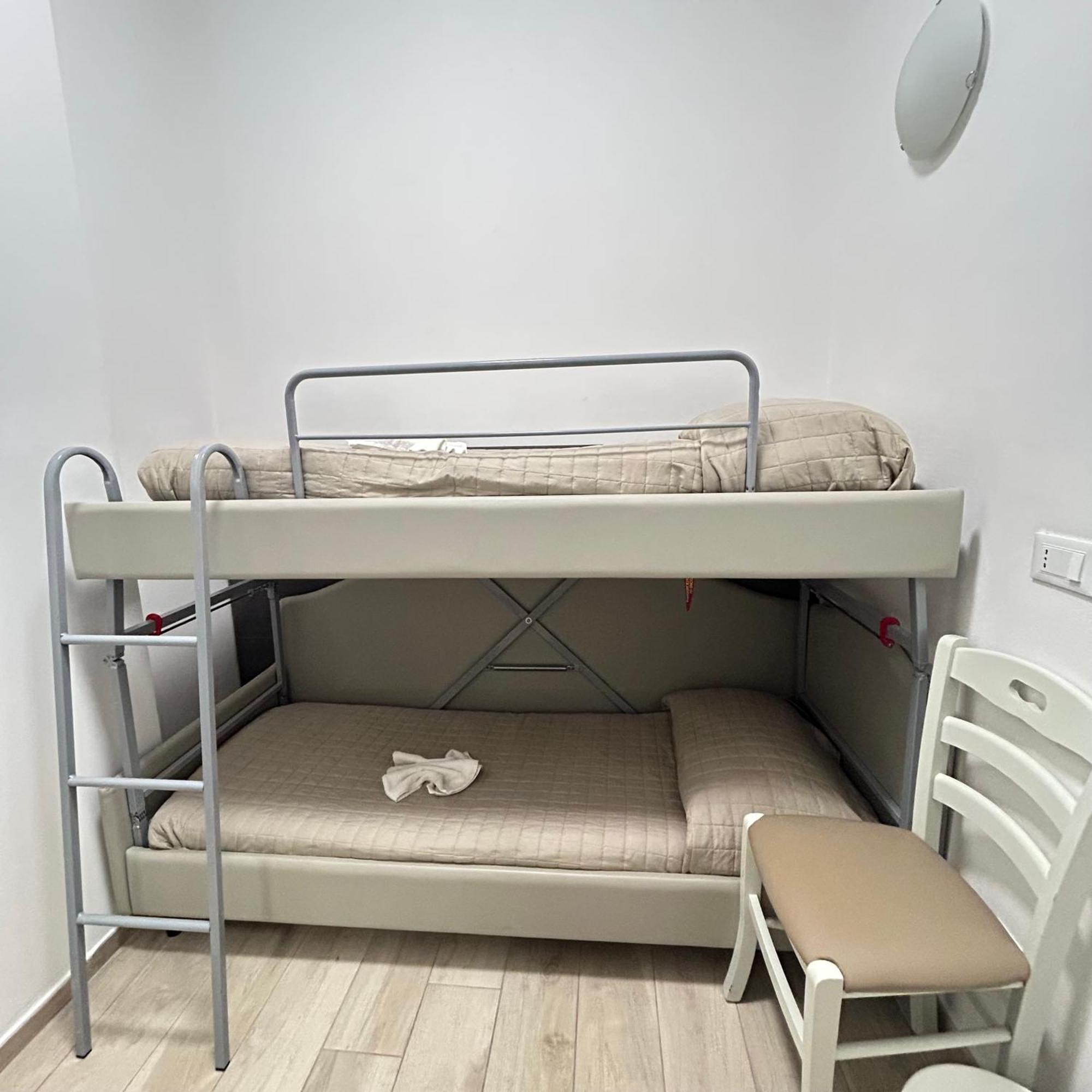 Hotel Bed And Book Ріміні Екстер'єр фото